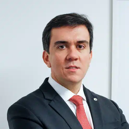 <p>Rodrigo Limp<br />
Nascimento</p>
